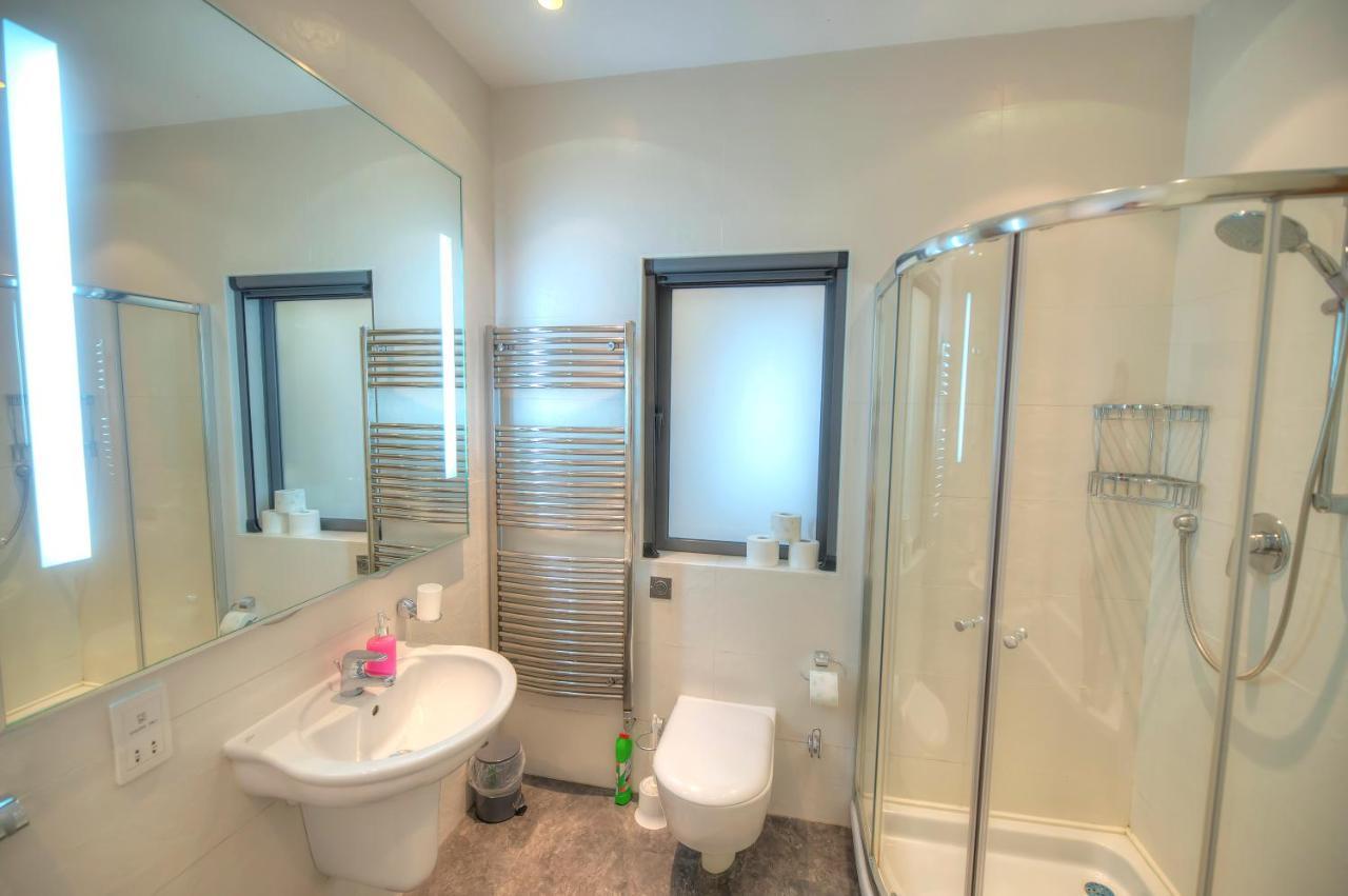 Bright And Spacious 3 Bedroom Apartment With Breathtaking Views - Goslm-5 سليمة المظهر الخارجي الصورة